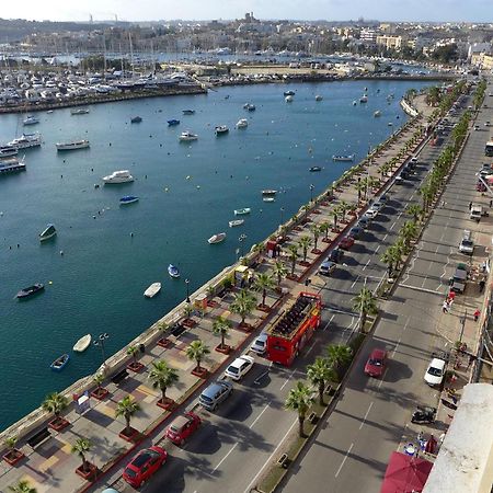 A Lovely 3 Bedroom, 3 Baths Home In The Centre Of Gzira By 360 Estates Luaran gambar