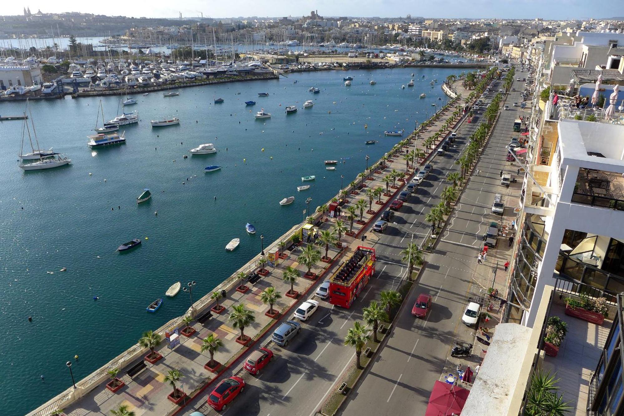 A Lovely 3 Bedroom, 3 Baths Home In The Centre Of Gzira By 360 Estates Luaran gambar